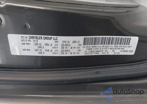 2010 Volkswagen Routan S z USA, uszkodzony, nr VIN 2V4RW4D10AR407247